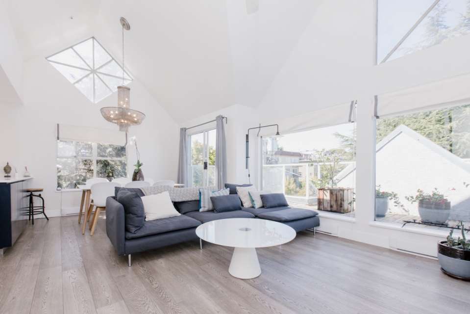 Penthouse, with 3 Decks and Scandinavian Hot Rock Sauna